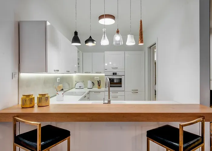 Carnation Apartman